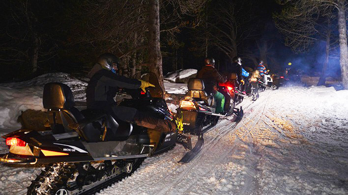 Snow mobile night tour Andorra