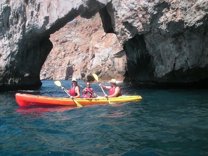 Sea kayaking in Murcia