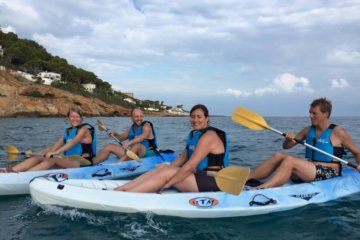 Sea kayak and caving in Denia